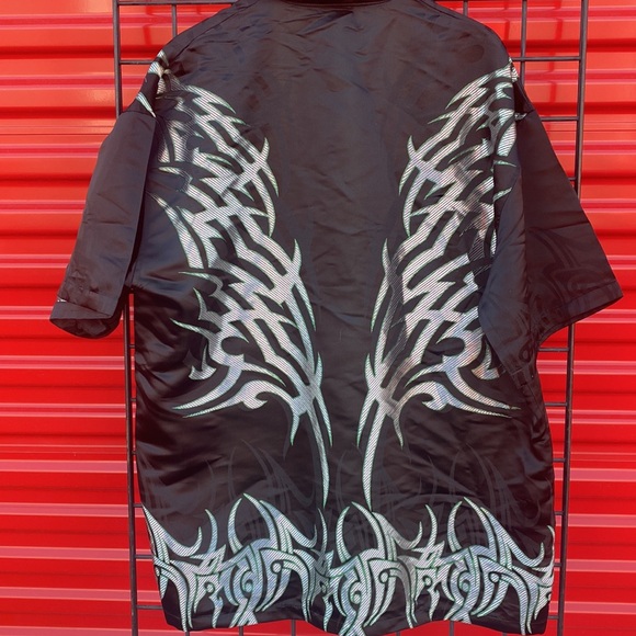 MT:2 button down (men’s) - Picture 3 of 3